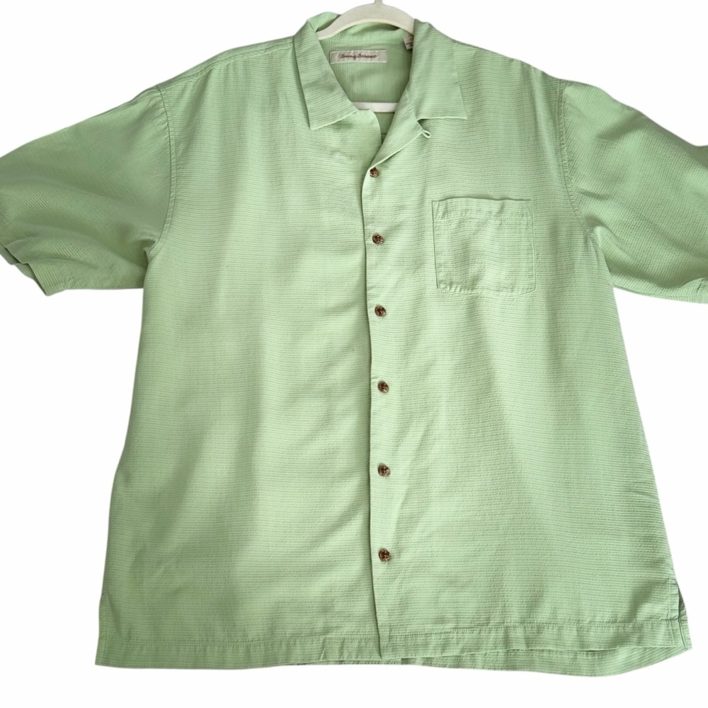 Tommy Bahama 100% Silk Men's Large Short Sleeve Green Button Down Textured Light - Picture 2 of 4